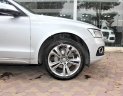 Audi Q5 2004 - Bán Audi Q5 sản xuất 2004, màu bạc