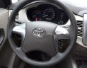 Toyota Innova 2014 - Cần bán xe Toyota Innova đời 2014, màu bạc