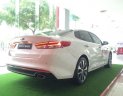 Kia Optima 2.0 AT 2018 - Bán Kia Optima GAT sản xuất năm 2018, màu trắng, giá 789tr