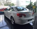 Chevrolet Cruze   LT 2018 - Cần bán xe Chevrolet Cruze LT đời 2018, màu trắng