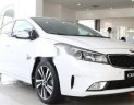 Kia Cerato 2018 - Bán xe Kia Cerato năm 2018, màu trắng, 589 triệu