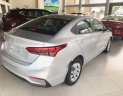 Hyundai Accent 2018 - Bán Hyundai Accent năm sản xuất 2018, màu bạc, 425tr