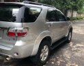 Toyota Fortuner 2.7V 4x4 AT 2009 - Bán Toyota Fortuner V năm 2009, màu bạc  