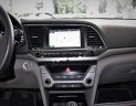 Hyundai Elantra 1.6 MT 2017 - Bán Hyundai Elantra 1.6 MT đời 2017, màu xám còn mới