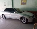 Mitsubishi Lancer 2002 - Cần bán xe Mitsubishi Lancer năm 2002, màu bạc, giá tốt