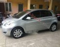 Toyota Yaris 2011 - Cần bán lại xe Toyota Yaris năm sản xuất 2011, màu bạc như mới, giá chỉ 425 triệu