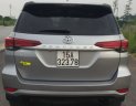 Toyota 4 Runner   2.4 MT  2017 - Cần bán lại xe Toyota 4 Runner 2.4 MT sản xuất 2017, màu bạc, xe nhập