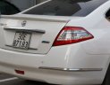 Nissan Teana   2.0 AT  2009 - Cần bán gấp Nissan Teana 2.0 AT đời 2009, màu trắng, nhập khẩu nguyên chiếc