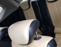 Kia Carens LX 2010 - Cần bán xe Kia Carens năm 2010, màu bạc chính chủ, giá tốt 255 triệu