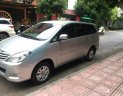 Toyota Innova G 2011 - Gia đình bán xe Toyota Innova G màu bạc, SX đăng kí tháng 1 năm 2012, chính chủ sử dụng