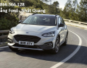 Ford Focus 2018 - Cần bán Ford Focus đời 2018, màu bạc, giá tốt