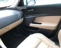 Jaguar XE 2.0T 2015 - Bán Jaguar XE 2.0T, sản xuất 2015, đăng ký 2016, nhập nguyên chiếc tại Anh