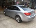 Chevrolet Cruze LS 2015 - Bán xe Chevrolet Cruze LS 2015, màu bạc xe gia đình