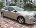 Toyota Camry   2.5Q  2014 - Cần bán Toyota Camry 2.5Q đời 2014, màu bạc, giá tốt