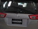 Toyota Innova   2.0 AT  2018 - Bán ô tô Toyota Innova 2.0 AT đời 2018, màu xám, giá tốt