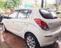 Hyundai i20 2013 - Cần bán Hyundai i20 đời 2013, màu trắng xe đẹp. Đi đúng đồng hồ