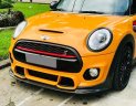 Mini Cooper G 2016 - Bán ô tô Mini Cooper  năm sản xuất 2016, màu vàng, nhập khẩu nguyên chiếc