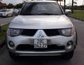 Mitsubishi Triton 2007 - Bán Mitsubishi Triton đời 2007, màu bạc  