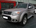 Ford Everest 2.5 MT 2014 - Bán xe Ford Everest 2.5 MT đời 2014, màu kem (be), giá chỉ 659 triệu