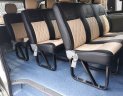 Toyota Hiace 2010 - Bán xe Toyota Hiace đời 2010, màu xanh