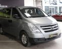 Hyundai Starex   2.5MT 2016 - Cần bán gấp Hyundai Starex 2.5MT năm sản xuất 2016, màu bạc