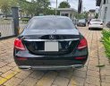 Mercedes-Benz E class E250 2017 - Bán xe Mercedes E250 đen 2017 chính hãng, trả trước 700 triệu nhận xe