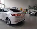 Hyundai Elantra 2018 - Bán ô tô Hyundai Elantra đời 2018, màu trắng