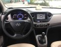 Hyundai Grand i10 2015 - Cần bán gấp Hyundai Grand i10 đời 2015, màu bạc, giá 328tr