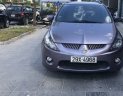 Mitsubishi Grandis 2005 - Cần bán xe Mitsubishi Grandis năm sản xuất 2005, màu xám tím