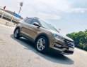 Hyundai Santa Fe     2016 - Bán Hyundai Santa Fe năm 2016, màu nâu