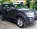 Toyota Fortuner 2010 - Chính chủ bán xe Toyota Fortuner đời 2010, màu xám