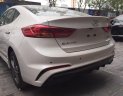 Hyundai Elantra 2018 - Bán xe Hyundai Elantra đời 2018, màu trắng, 555 triệu