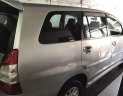 Toyota Innova 2012 - Cần bán gấp Toyota Innova đời 2012, màu bạc, giá 495 triệu