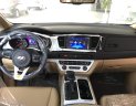 Kia Sedona DAT 2018 - Cần bán xe Kia Sedona DAT đời 2018, màu trắng