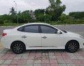 Hyundai Avante   2014 - Bán Hyundai Avante năm sản xuất 2014, màu trắng, giá tốt