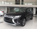 Mitsubishi Outlander 2.0 CVT 2018 - Bán Mitsubishi Outlander 2.0 CVT đời 2018, màu đen, hỗ trợ vay 80%