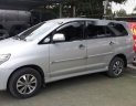 Toyota Innova 2015 - Bán Toyota Innova năm sản xuất 2015, màu bạc chính chủ