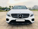 Mercedes-Benz GLC-Class  GLC-300 2017 - Cần bán lại xe Mercedes-Benz GLC-300 đời 2017 màu trắng, giá chỉ 2 tỷ 121 triệu