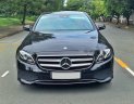 Mercedes-Benz E class  E250  2017 - Cần bán Mercedes E250 sản xuất năm 2017, màu đen như mới