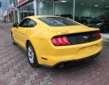Ford Mustang 2.3 Ecoboost 2018 - Bán Ford Mustang 2.3 Ecoboost đời 2018, màu vàng, Nhập Mỹ, có sẵn giao ngay