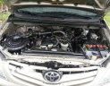 Toyota Innova  G    2010 - Bán Toyota Innova G 2010, màu bạc, biển số TP rất đẹp 9 nút