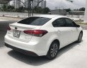 Kia Cerato 1.6MT 2016 - Bán Kia Cerato 1.6 MT 2016, xe gia đình, máy móc nguyên zin bao test hãng