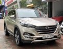 Hyundai Tucson 1.6 Tubor 2017 - Cần bán Hyundai Tucson 1.6 Tubor năm 2017, màu vàng