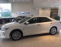 Toyota Camry 2.5Q 2018 - Cần bán Toyota Camry 2.5Q năm sản xuất 2018, màu trắng