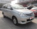 Toyota Innova 2.0G  2011 - Cần bán xe Toyota Innova 2.0G năm 2011, màu bạc như mới, giá 480tr