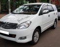 Toyota Innova G 2010 - Bán xe Toyota Innova G 2010 số sàn, màu trắng