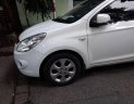 Hyundai i20 Active   2011 - Cần bán gấp Hyundai i20 Active đời 2011, màu trắng, nhập khẩu, giá 360tr