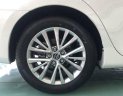 Toyota Camry   2.0  2018 - Bán Toyota Camry 2.0 sản xuất năm 2018, màu trắng