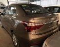 Hyundai Grand i10 1.2AT  2018 - Bán xe Hyundai Grand i10 AT đời 2018, màu nâu