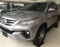 Toyota Fortuner   2018 - Cần bán Toyota Fortuner 2018, màu bạc